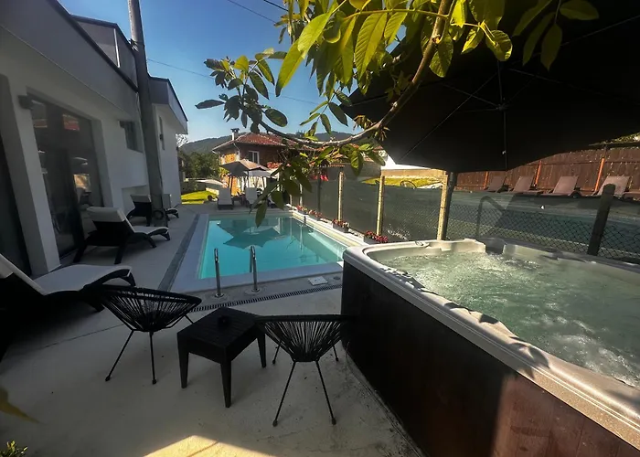 бутикова къща марая *