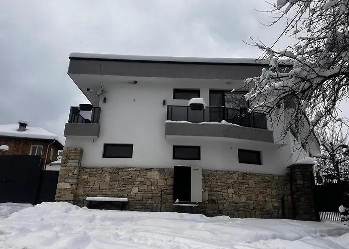 бутикова къща марая * Kostel